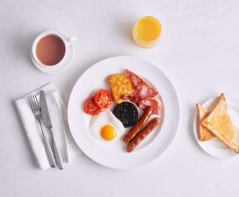 Freedom and club dining restaurants