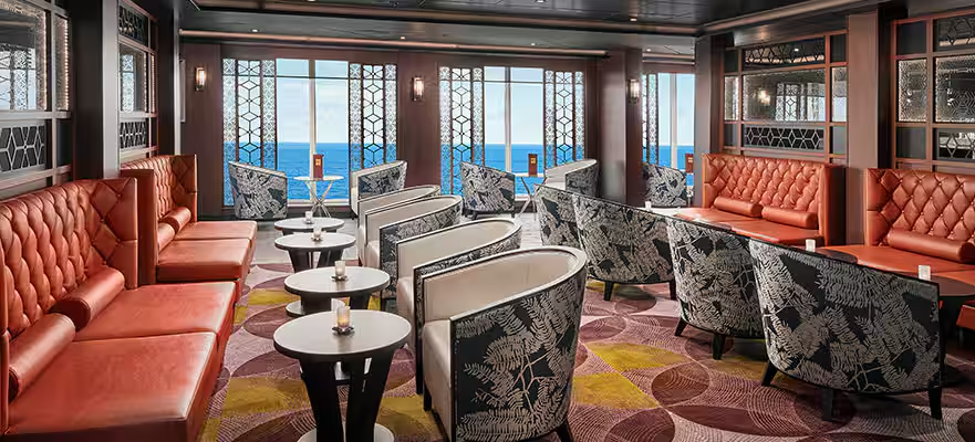 Sushi bar/pinnacle lounge and sushi bar