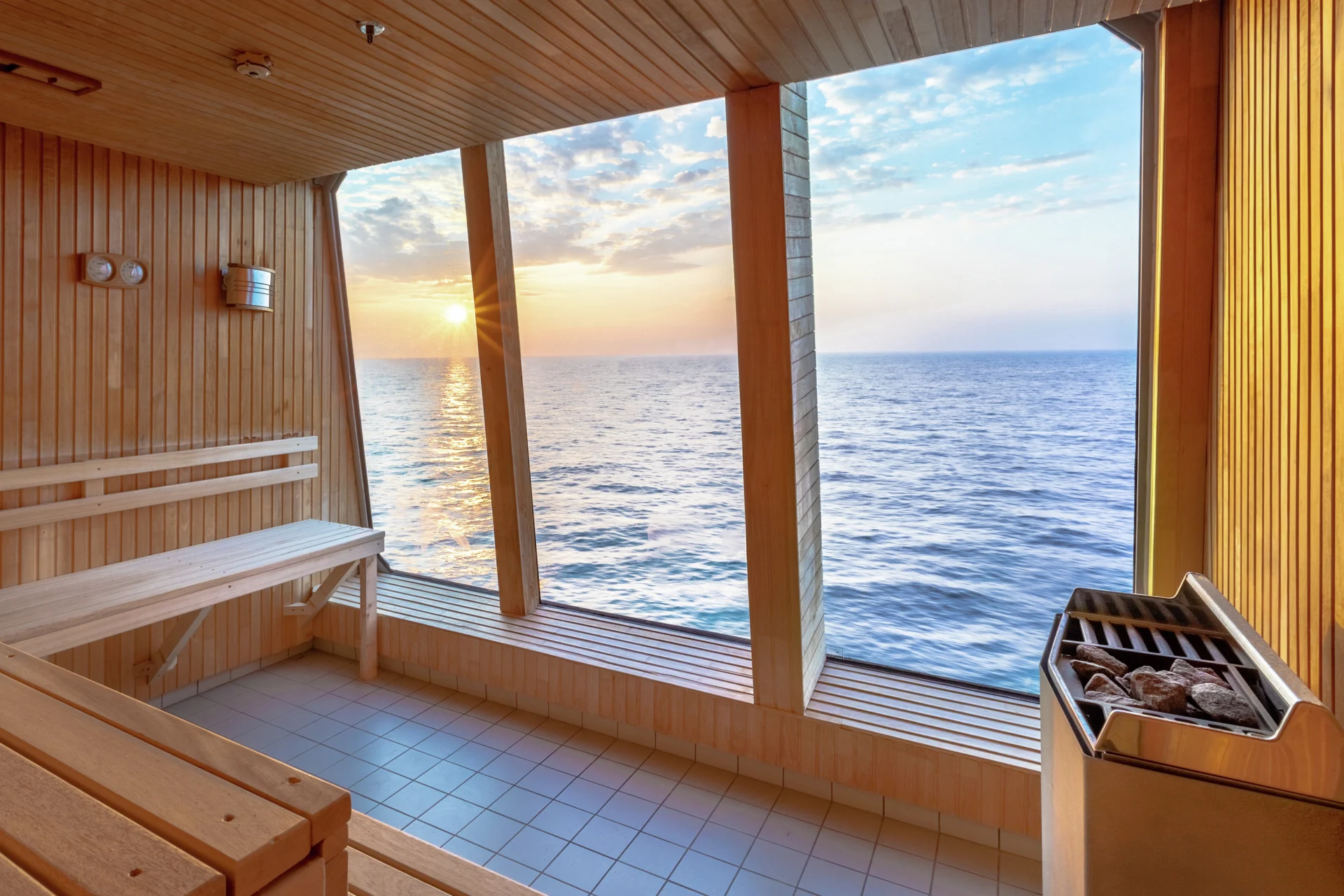 Sauna and fitness room