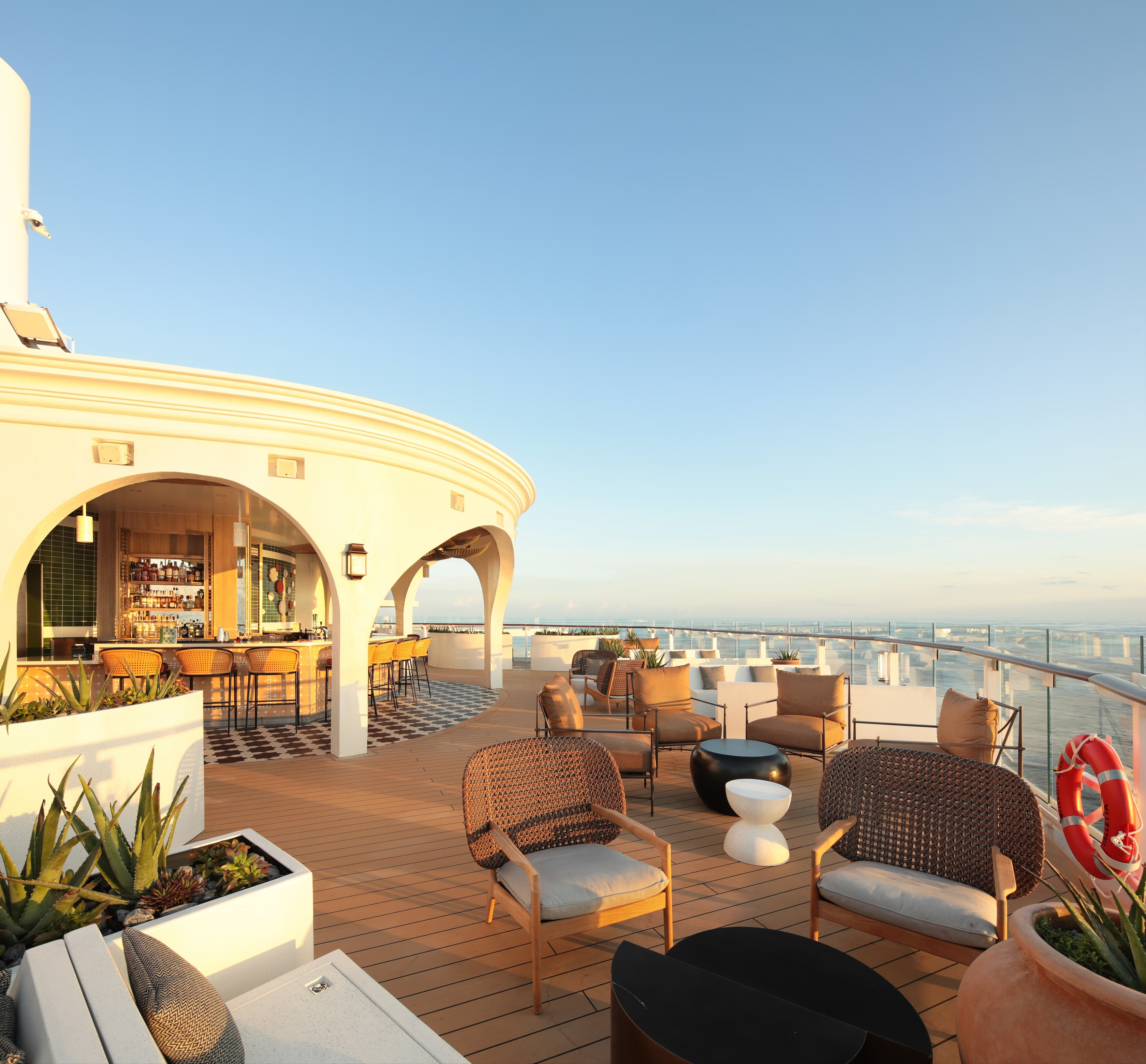 Sunset bar