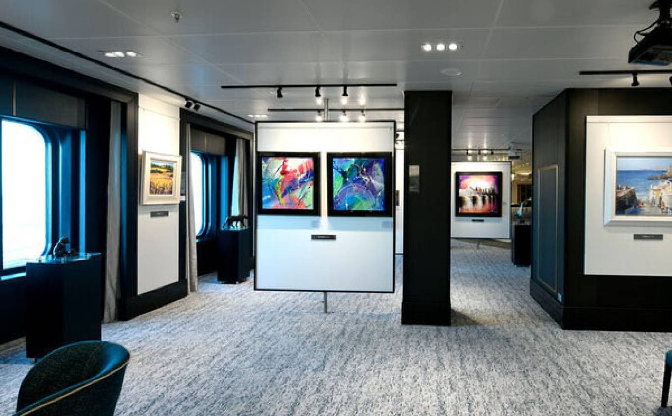Art gallery by clarendon fine art