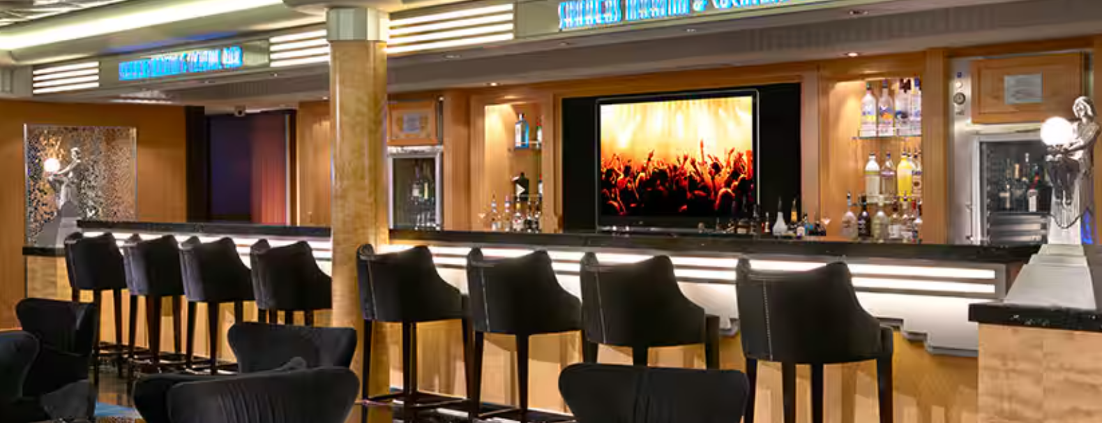 Shakers martini & cocktail bar