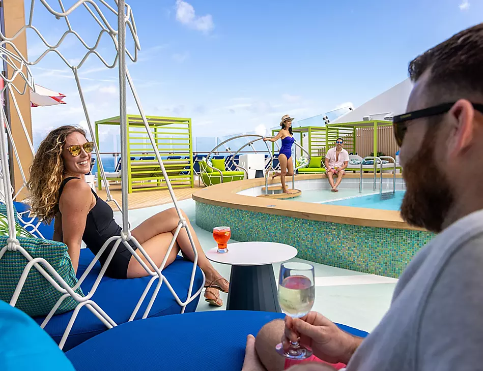 The grove suite sun deck