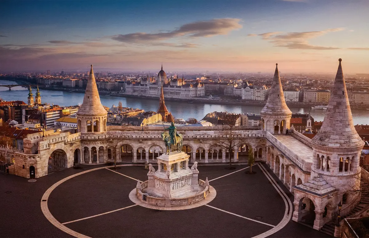 Complimentary land package