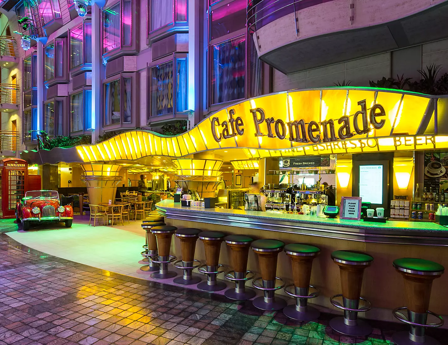 Café promenade