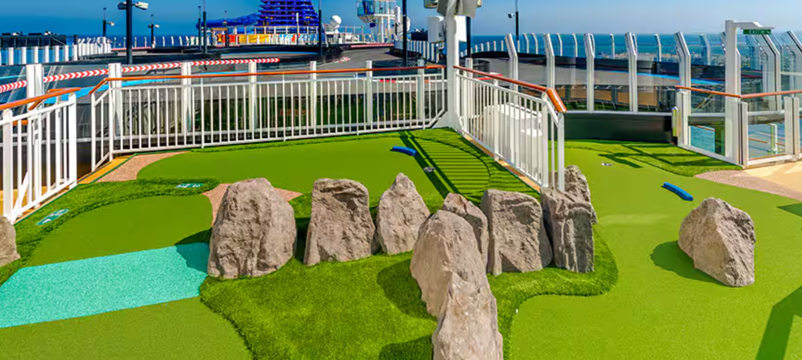 Mini golf
