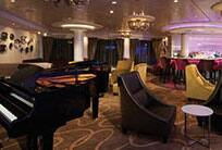 Shaker’s cocktail bar